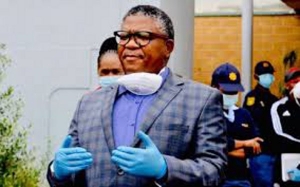 Fikile_Mbalula